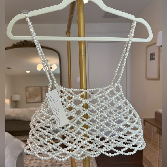 Urban Outfitters  NWT White Pearl Crop Top - Picture 3 of 4